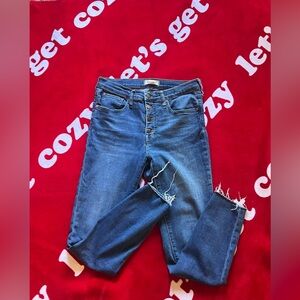 Madewell mid rise skinny jeans raw hem size 28